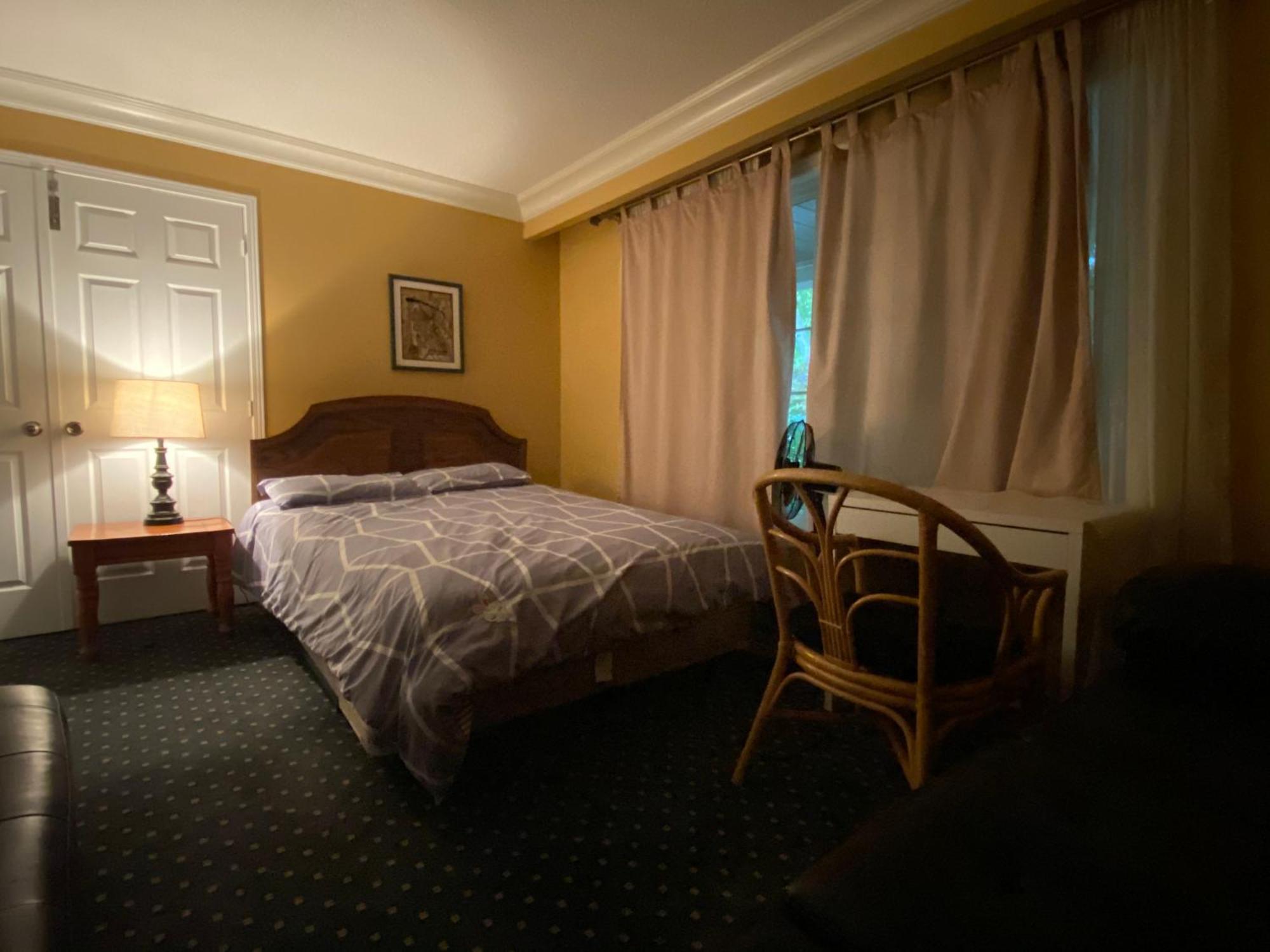 Quiet And Comfortable Homestay Oakville Zimmer foto